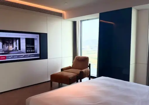 Excutive River View Suite