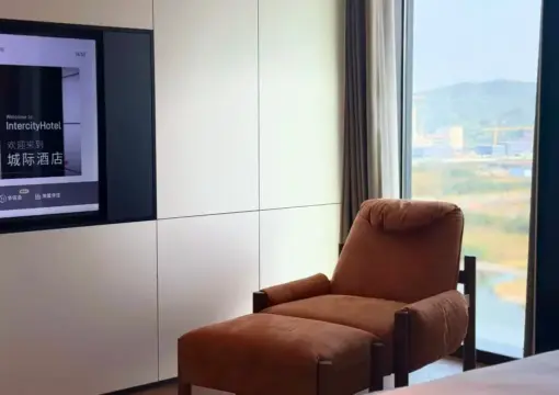 Excutive River View Suite