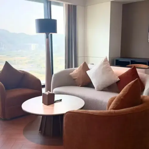 Excutive River View Suite