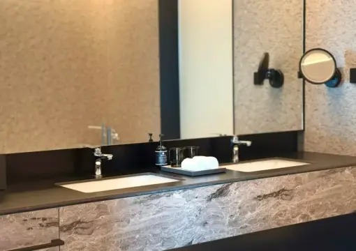 Excutive River View Suite